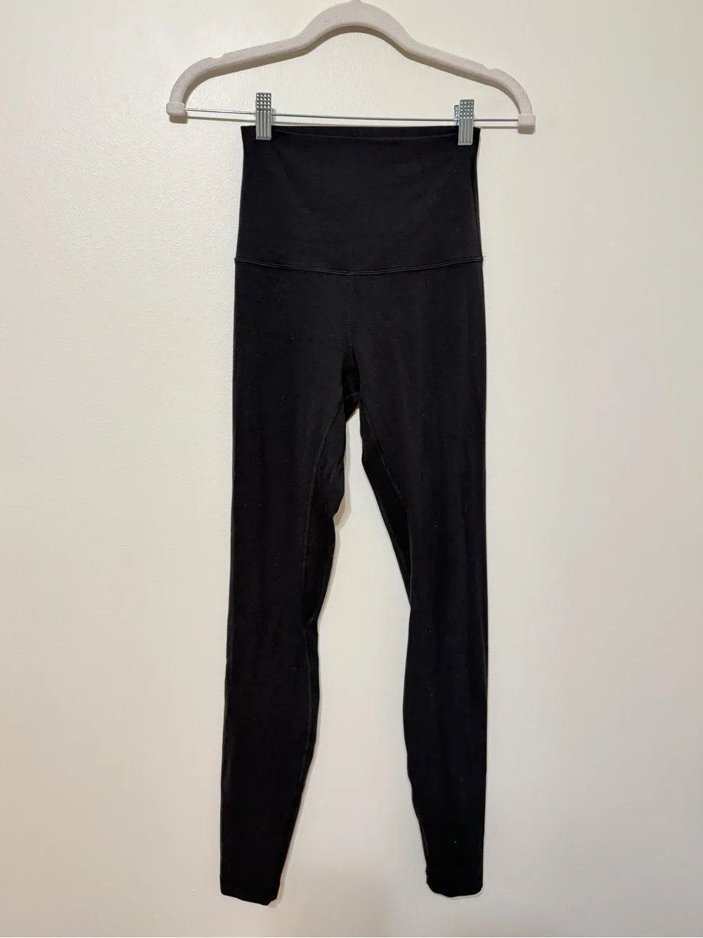 Lululemon Align Super-High Rise Leggings Size 4 Pant 28